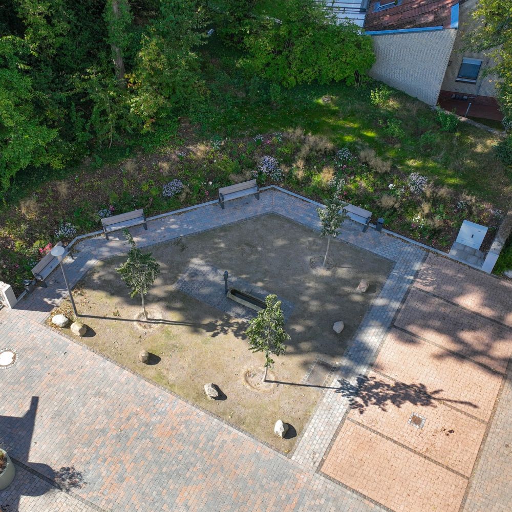 Rückbau-Ehrenmal Rückbau-Ehrenmal